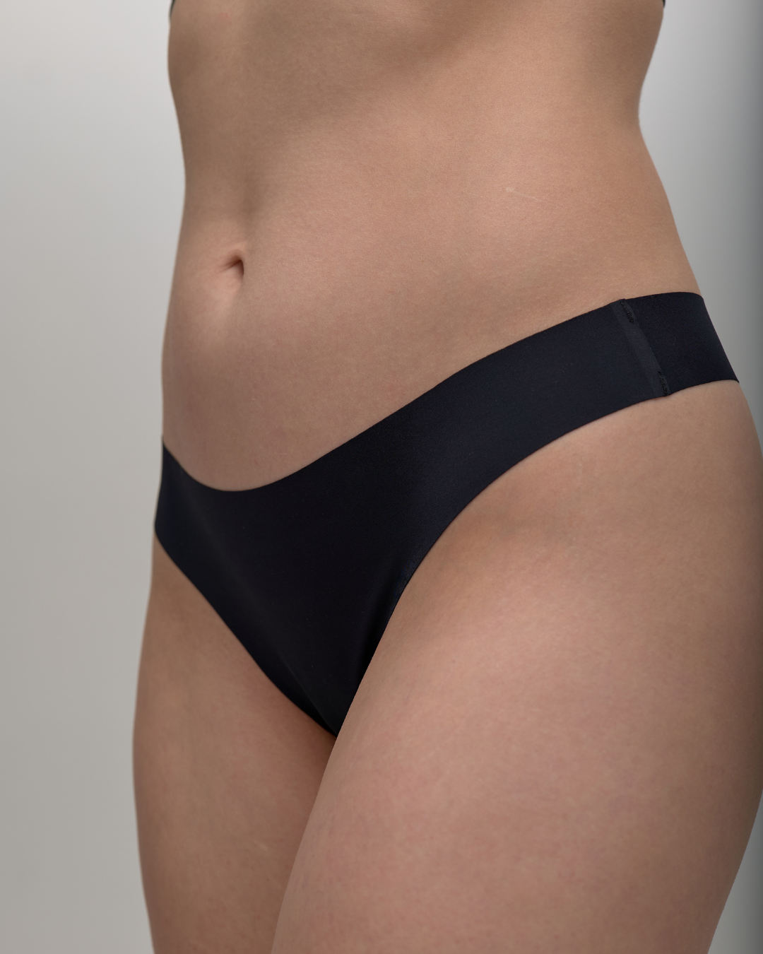 SoftForm Seamless Mid-Rise Thongs, Ink Black