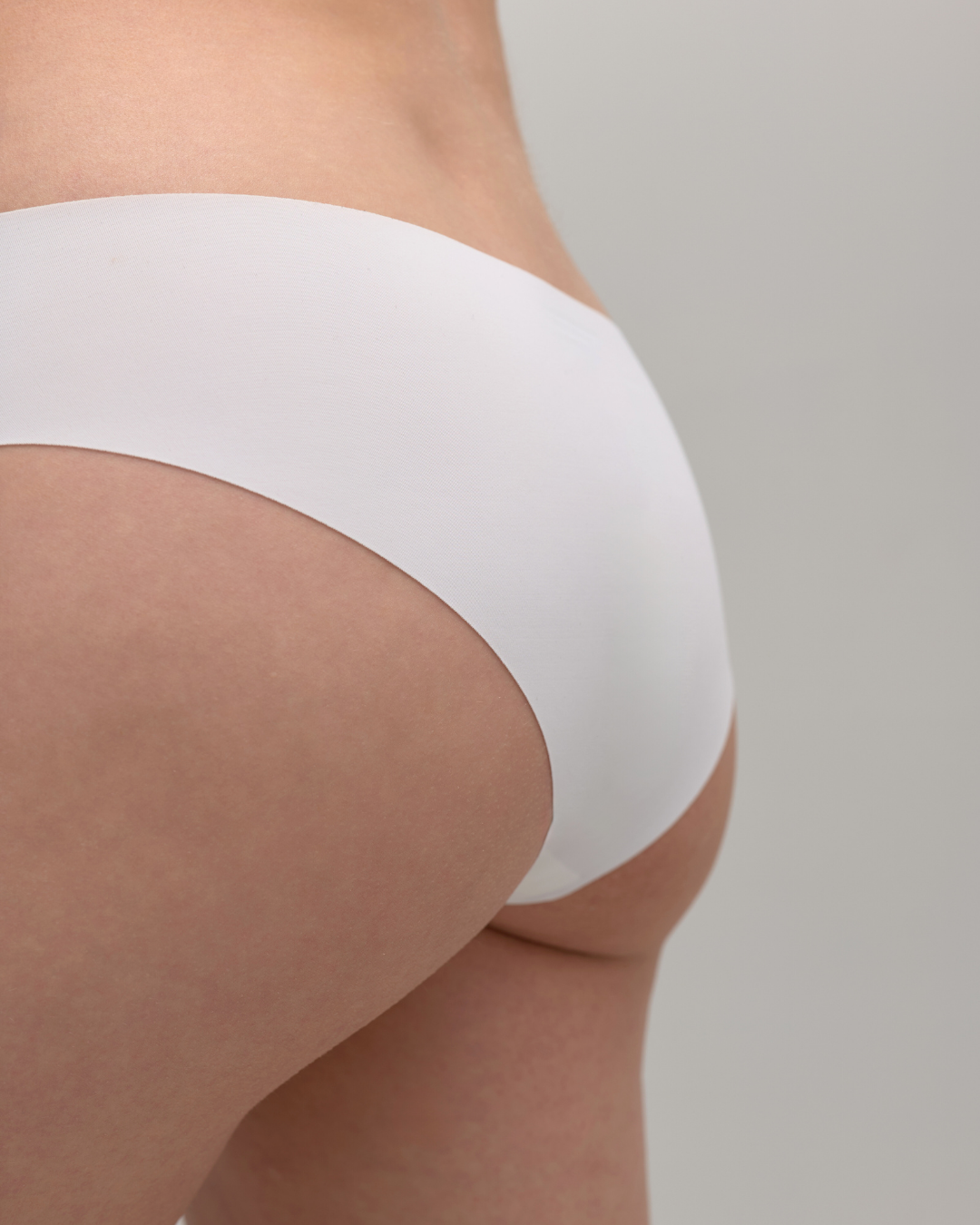 SoftForm Seamless Mid-Rise Briefs, White