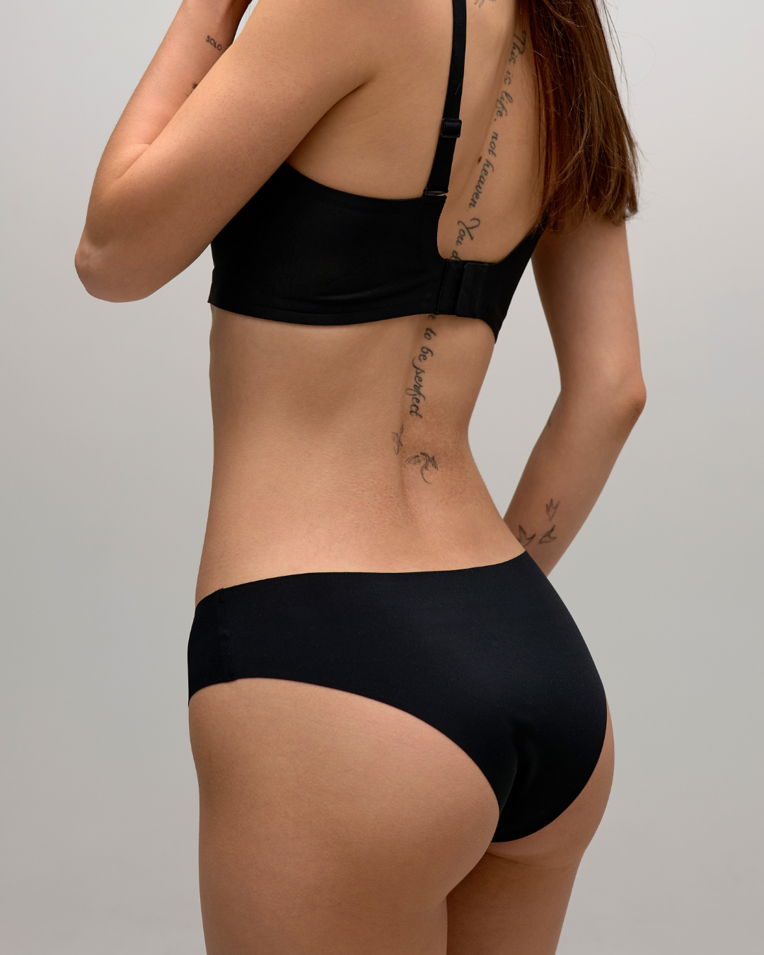 SoftForm Seamless Mid-Rise Briefs, Ink Black